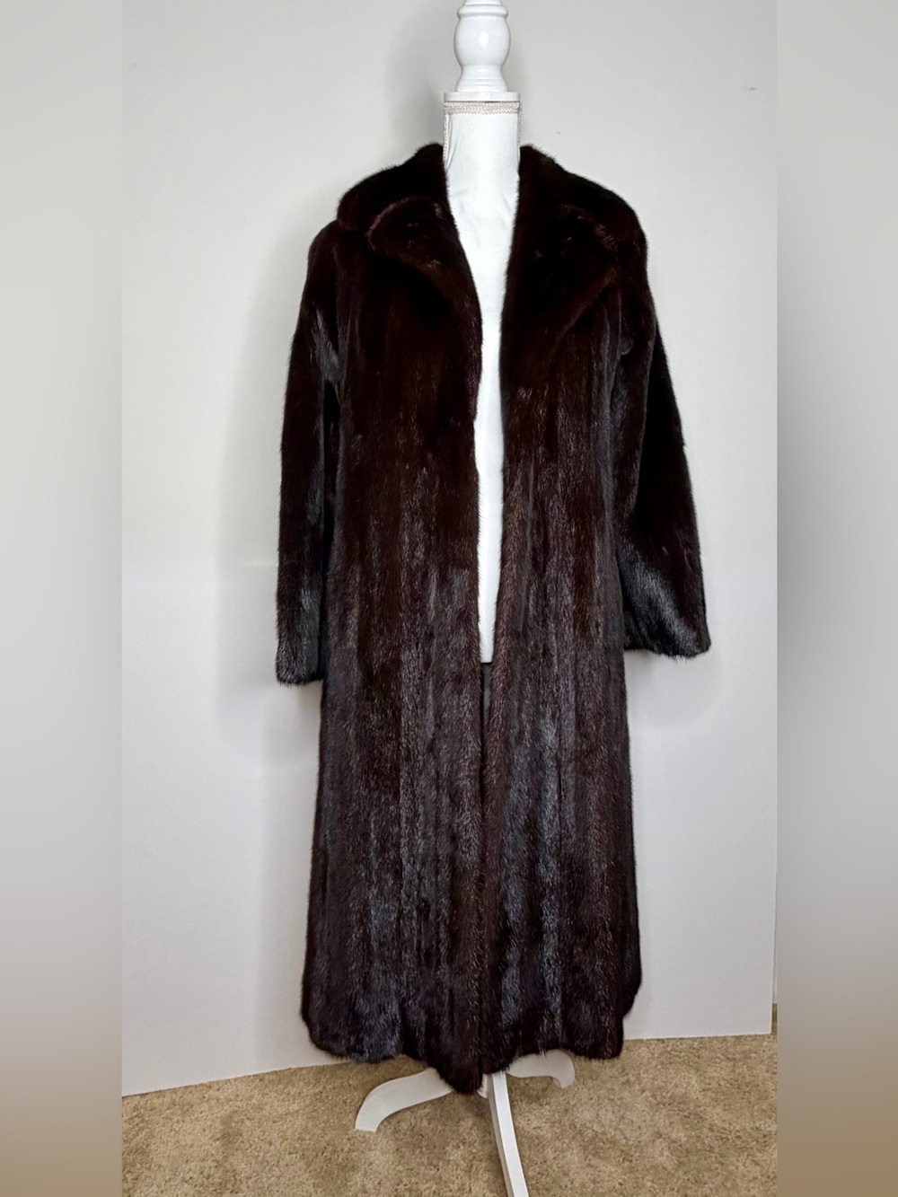OSCAR DE LA RENTA VINTAGE FULL-LENGTH MINK